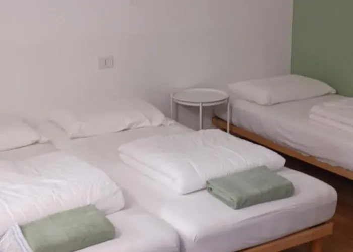 3 Bed & Breakfast 3*